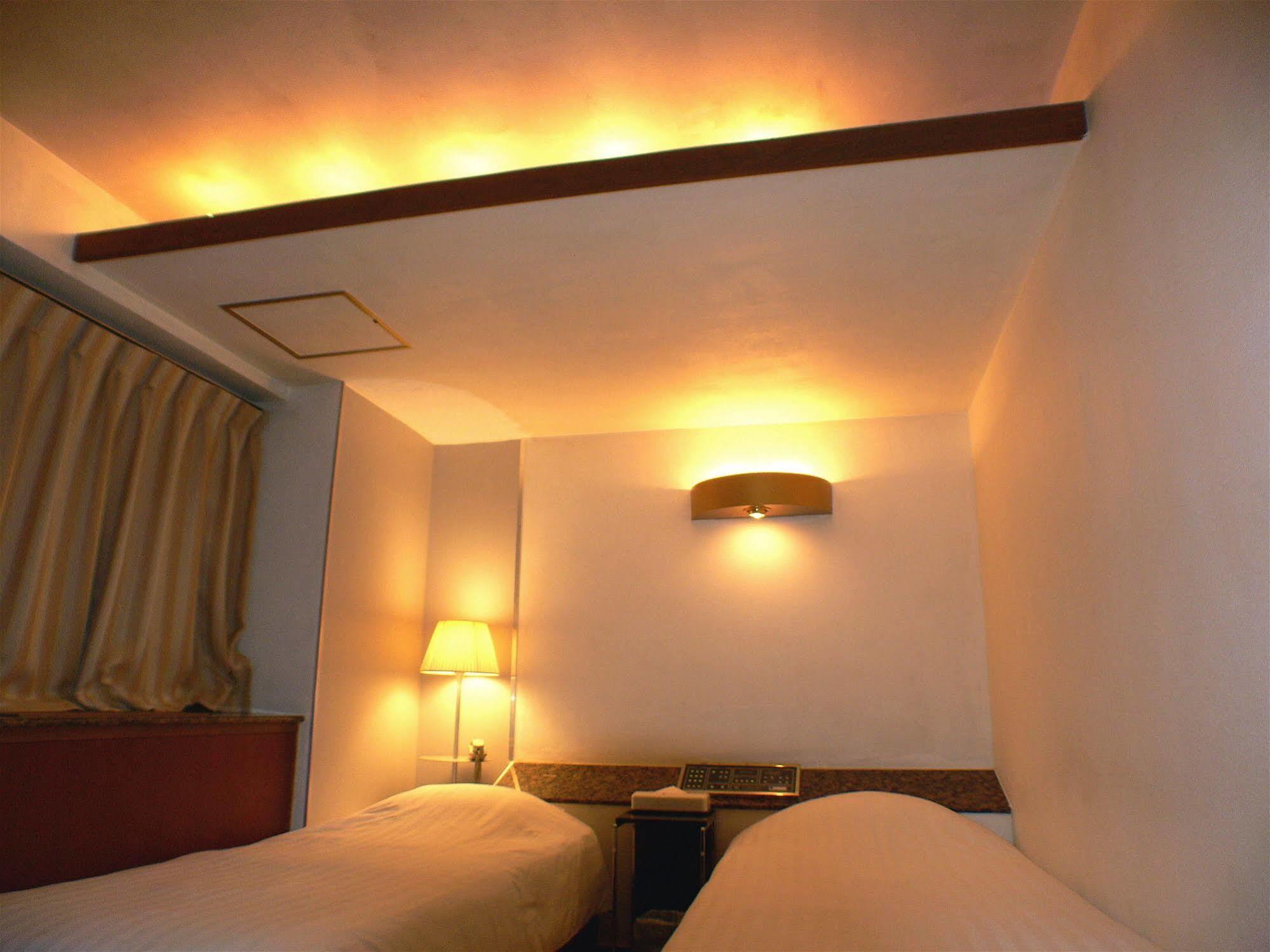 Shinjuku City Hotel N.U.T.S Tōkyō Chambre photo